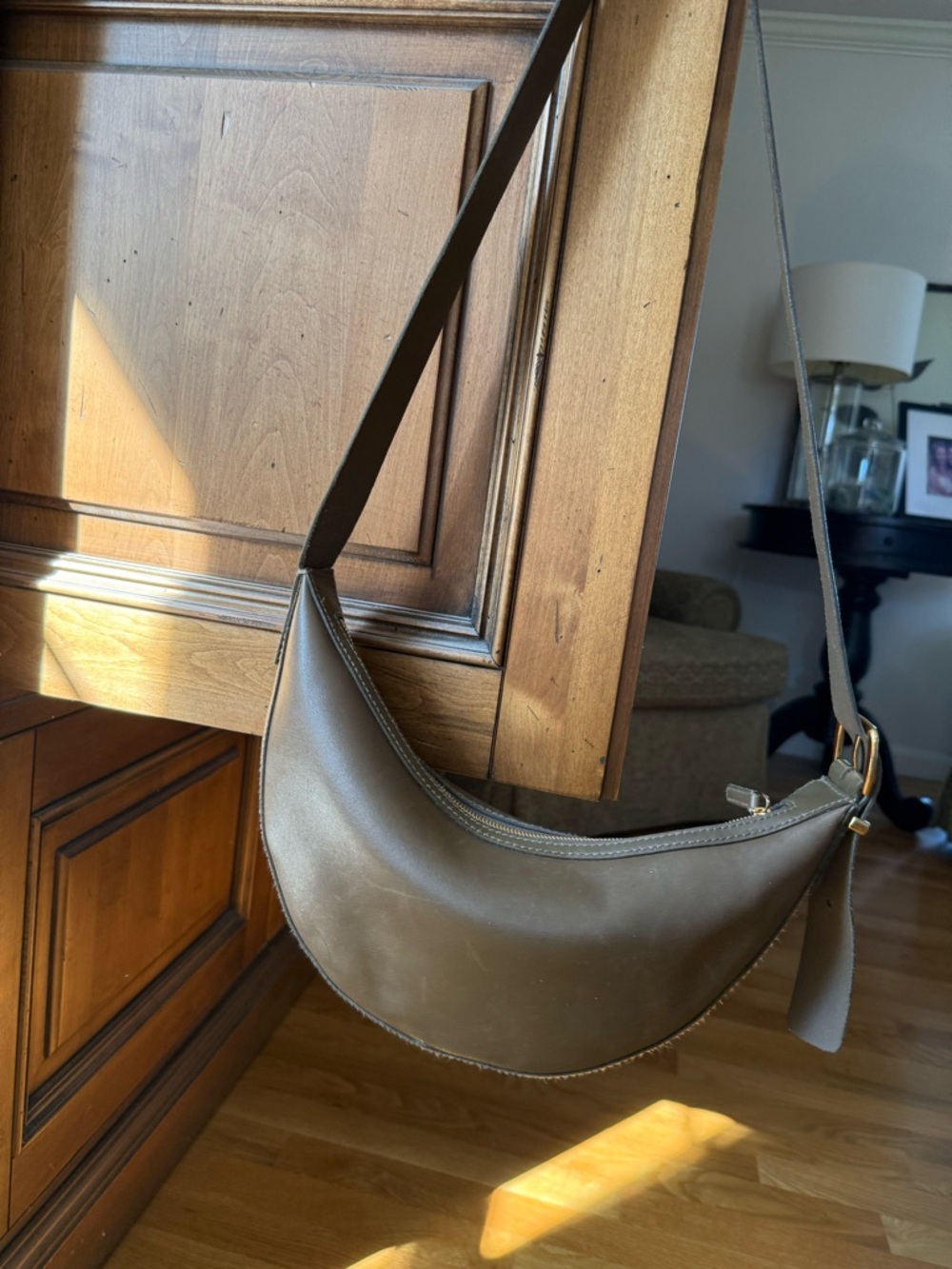 Madewell Essential Sling Crossbody Bag in Burnt Olive